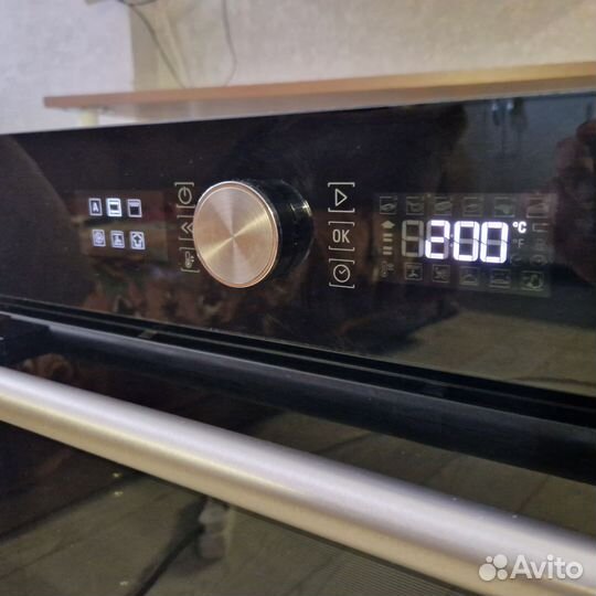 Духовой шкаф Hotpoint Ariston Италия