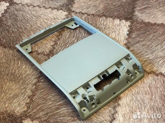 Потолочная консоль без очечника для Тигуан 2