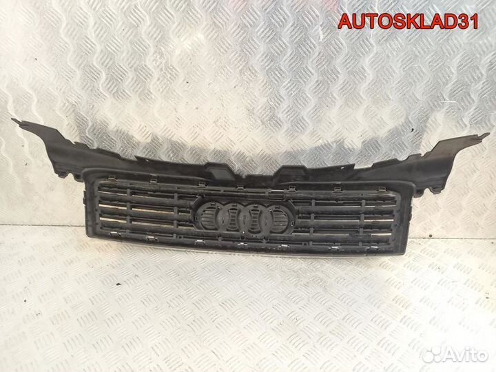 Решетка радиатора Audi A8 4E 2002-2005 4E0807653A