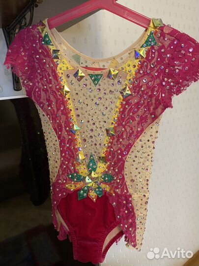 Аренда Купальник для художественной гимнастики