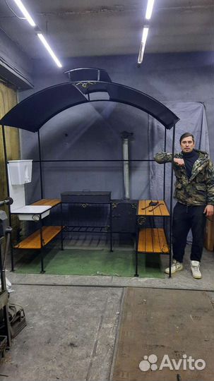 Мангал с печью под казан и крышей