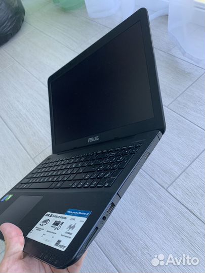 Ноутбук asus