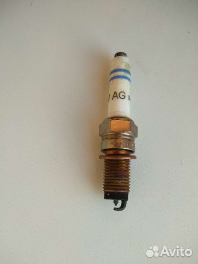 Свечи зажигания vag bosch 04E905612C