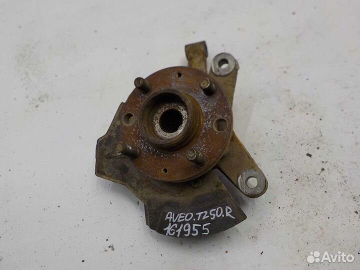 Кулак поворотный передний правый Chevrolet Aveo
