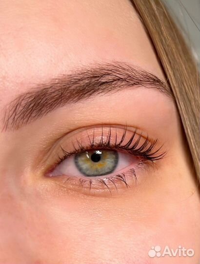 Ламинирование ресниц, оформление бровей