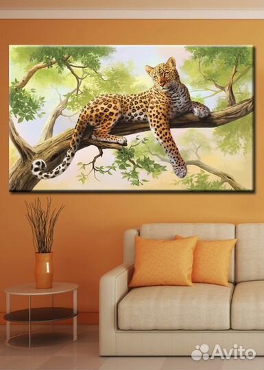 Интерьерная картина на подрамнике 40х70 см Леопард