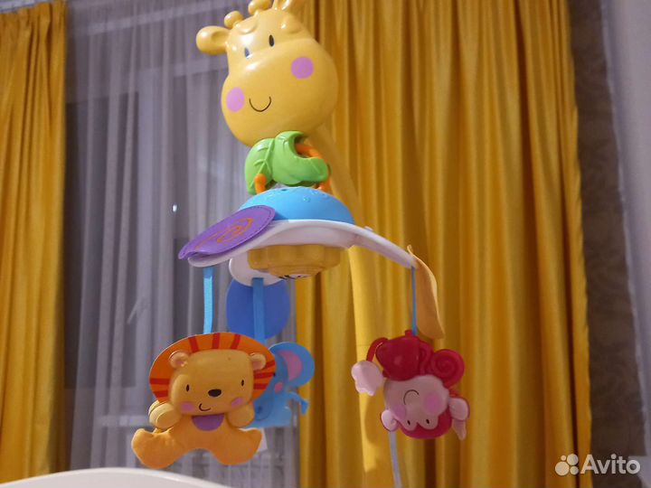 Мобиль на кроватку fisher price