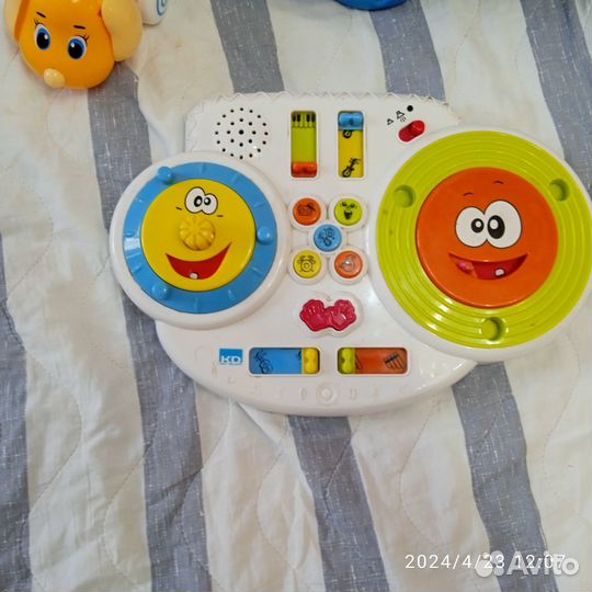 Музыкальные игрушки для малышей для доставки