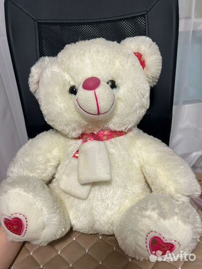 Плюшевый медведь