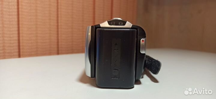 Видеокамера sony dcr sx63