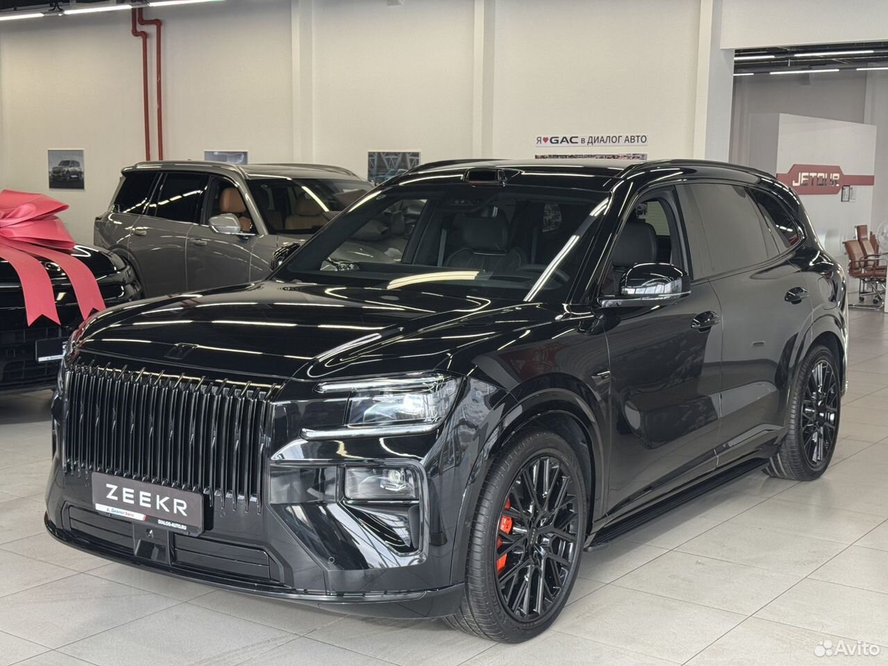Zeekr 8X 2.0 AMT, 2026, 897 км