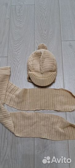 Комплект шапка и шарф женский