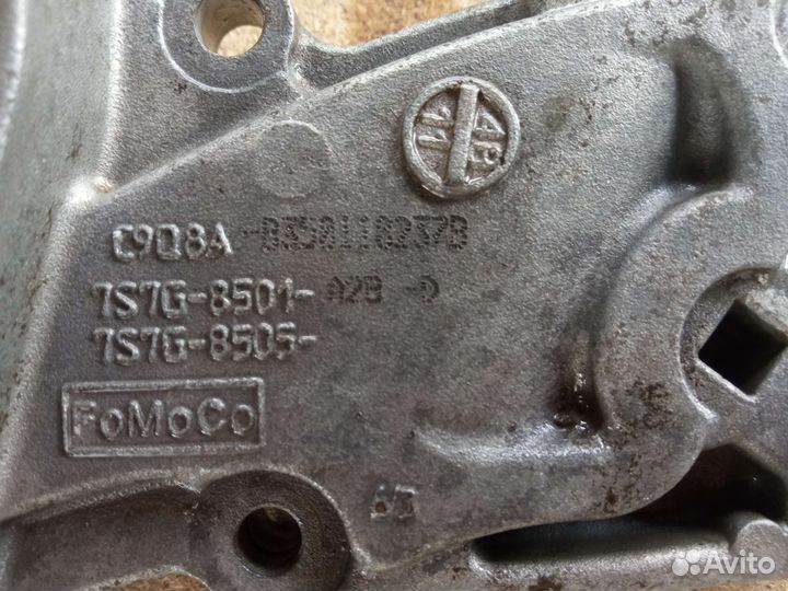 Помпа ford focus 3