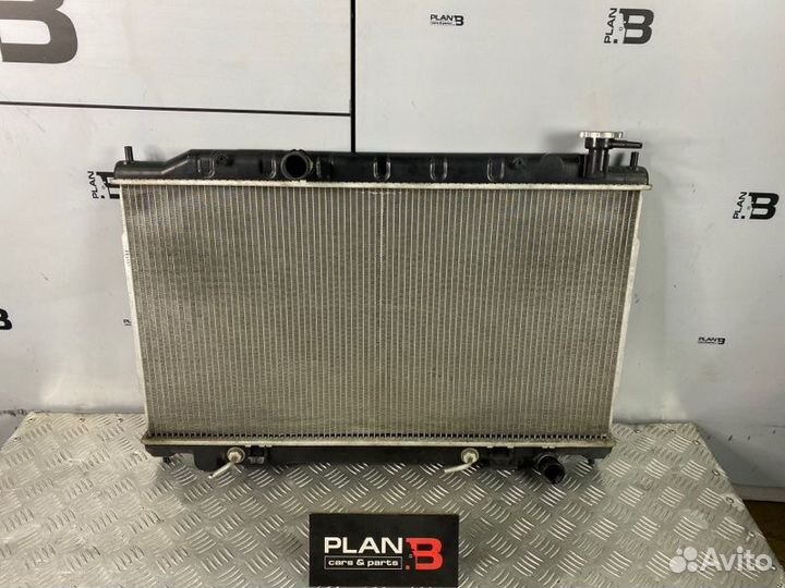 Радиатор охлаждения двигателя Nissan Teana J31