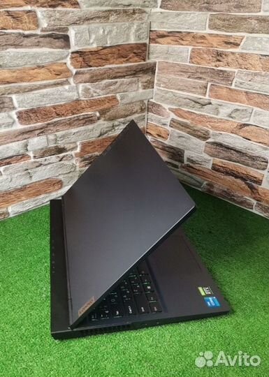 Игровой ноутбук Lenovo legion i5 11го/RTX 3050/ssd