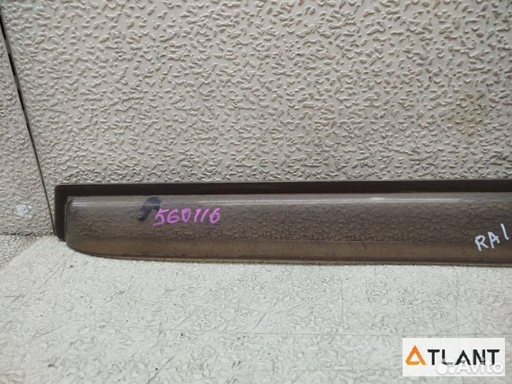 Ветровик задний правый subaru pleo