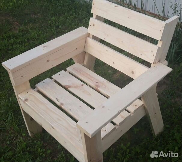 Кресло садовое из натурального дерева