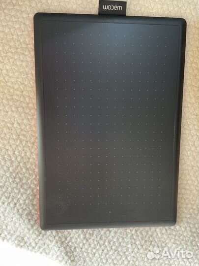 Графический планшет wacom one