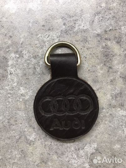 Брелок бмв тойота