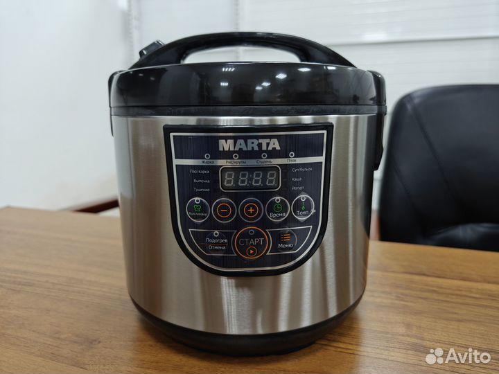 Новая мультиварка Marta с антипригарной чашей