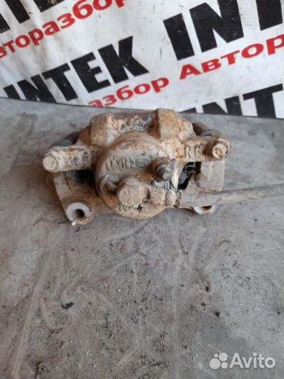 Суппорт передний правый Lifan Solano 2008