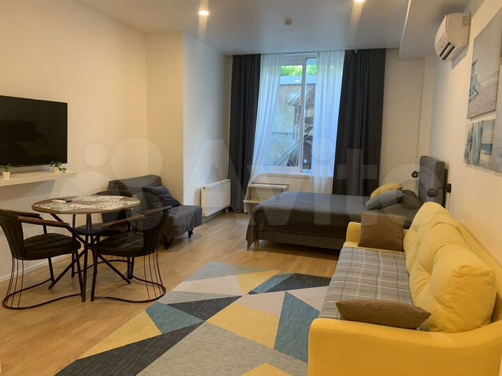 1-к. квартира, 35 м², 1/4 эт.