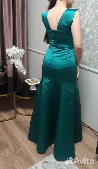 Вечернее платье в пол. Размер 42, 44