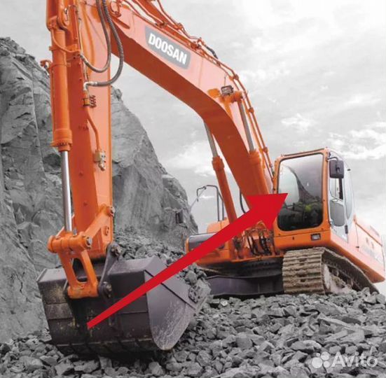 Стекло лобовое на экскаватор Doosan DX 300