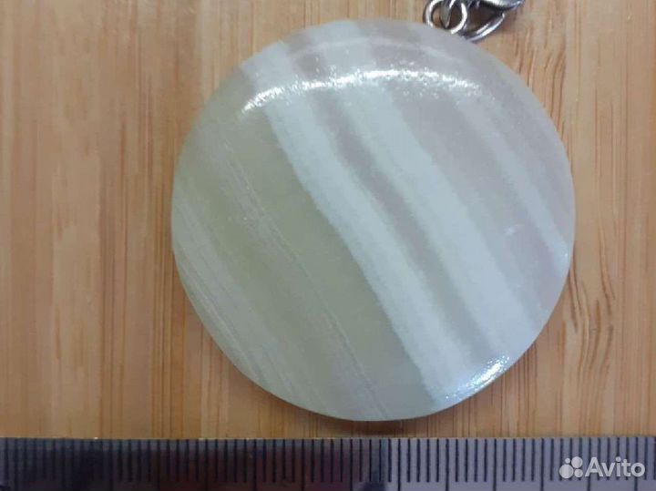 Кулон. Редкий волнистый агат