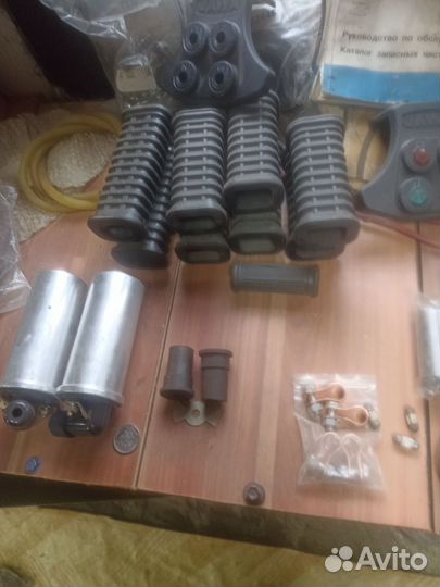 Новые запчасти Ява, Чезет