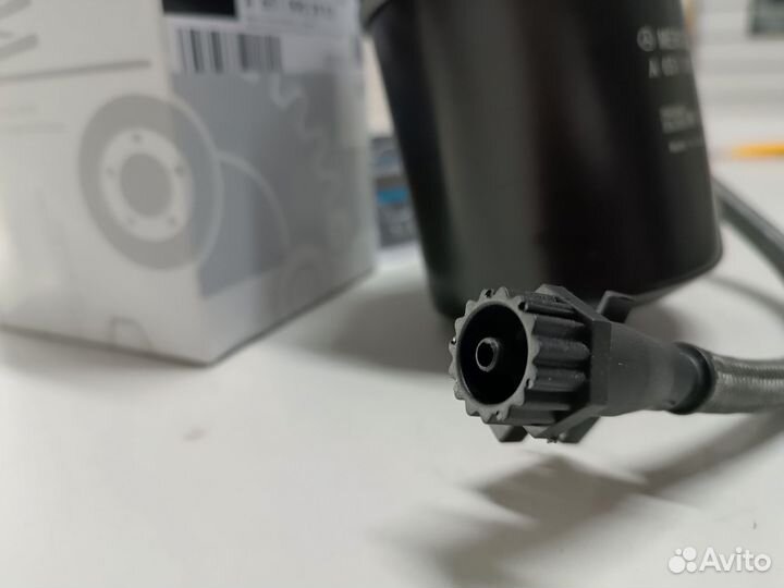 Топливный фильтр Mercedes-Benz Oem A6510902952