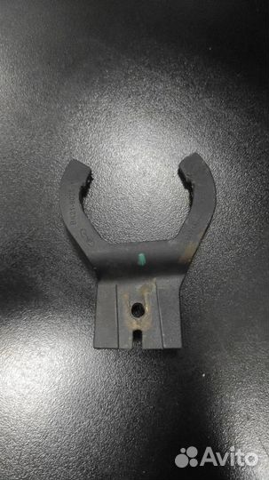 Кронштейн горловины омывателя Форд Транзит с 14г