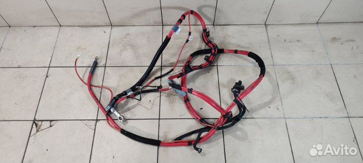 Плюсовой провод Bmw Х3 E83LCI N52B30 2007