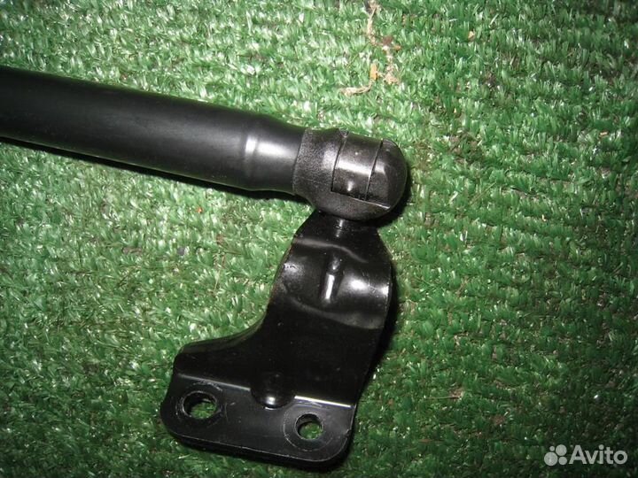 Амортизатор заднего стекла KIA Sportage 2 (KM) 20