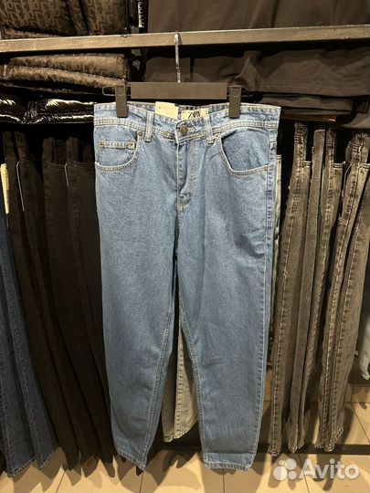 Мужские джинсы бананы Zara