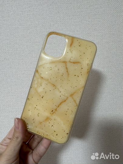 Чехол на iPhone 11