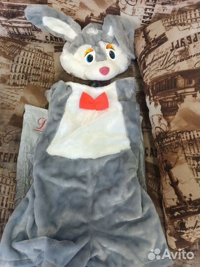 Костюм зайчика на утренник
