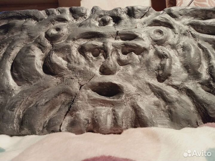 Гипсовое панно барельеф