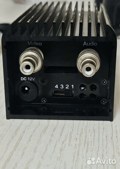 Безпроводной 4 канальный передатчик видео сигнала