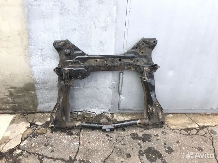 Подрамник двигателя Honda Civic 5D 2012