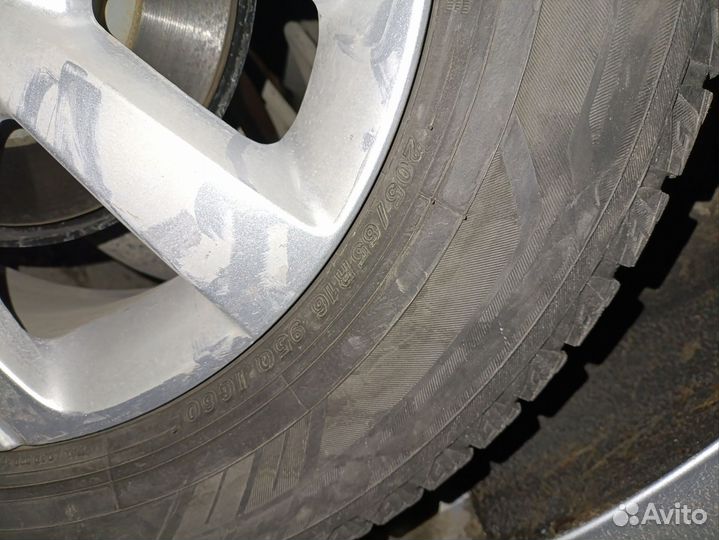 Yokohama Ice Guard IG60 205/65 R16