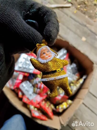 Новогодние украшения