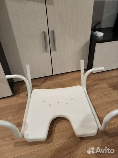 Накладка на ванну