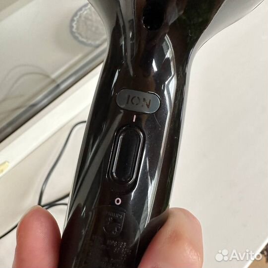 Фен для волос philips