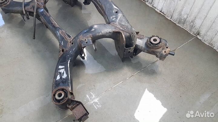 Б/У Балка задняя 554001BA0B nissan