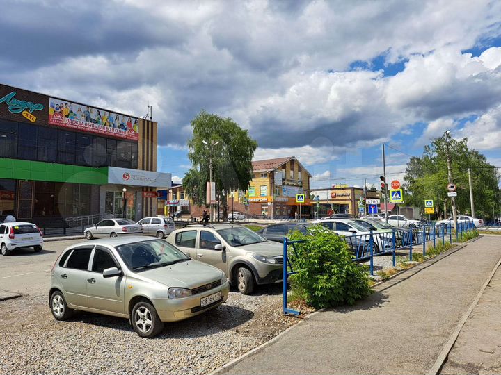 Торговая площадь, 54 м²