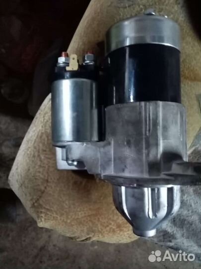 Стартер на mitsubishi lancer 9