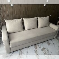 Диван прямой, состояние нового