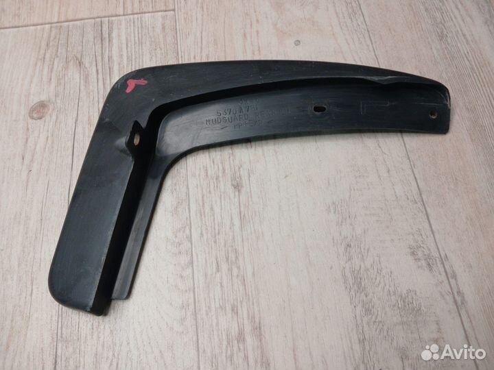 Брызговик задний левый Mitsubishi ASX