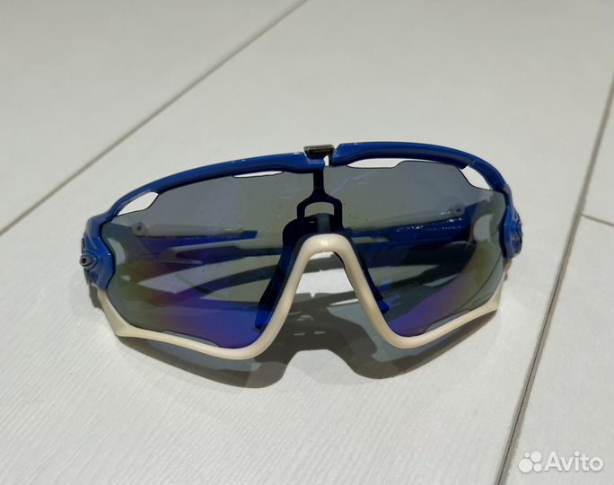 Спортивные очки Oakley